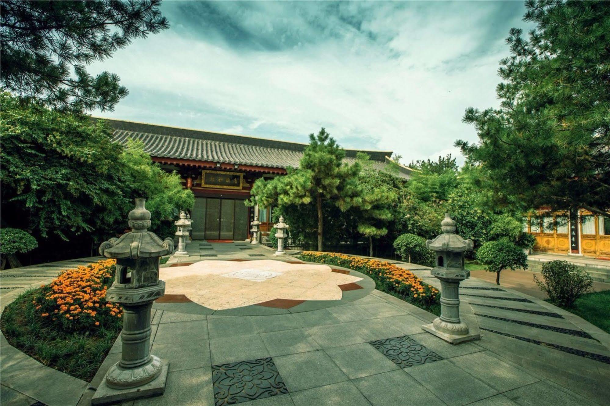 Tang Dynasty Art Garden Hotel Xi'an  Exterior photo